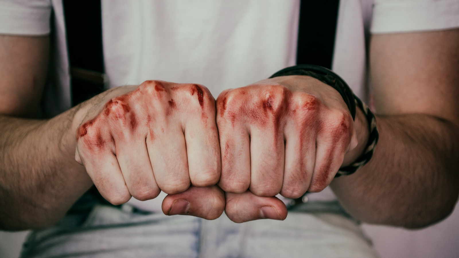 袭击罪（Assault Offences） | Robinson Gill Lawyers